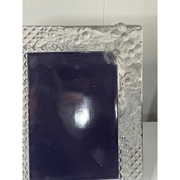 VTG 3D Clear Glass Floral Picture Frame 7.5"x9.5" Blue Felt Back Home Decor - Picture 4 of 8